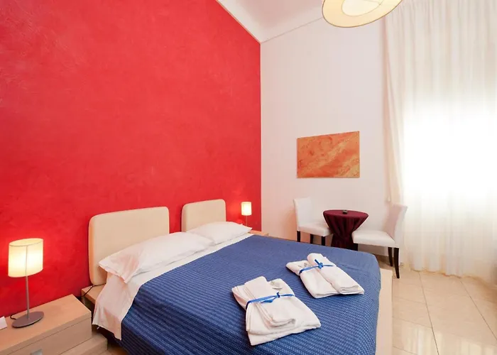 Mirage Bed & Breakfast 3*