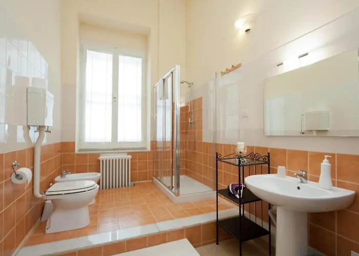 Mirage Bed & Breakfast 3*